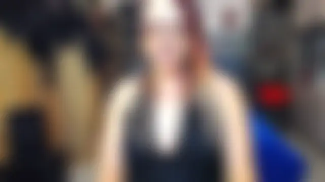 LindaDaemonX Adlı Modelin Canlı XXX Sohbeti