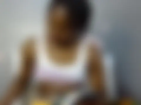 دردشة Petite_Ebony10 الجنسية المباشرة