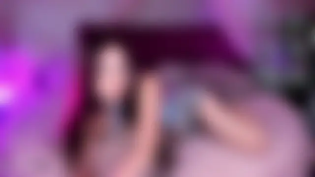 Lili_Luuu's Live XXX Chat