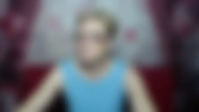 EmiliaGree's Live XXX Chat