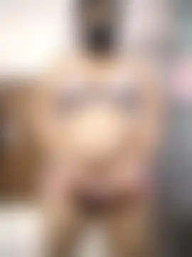 pinkisaha75 Adlı Modelin Canlı XXX Sohbeti