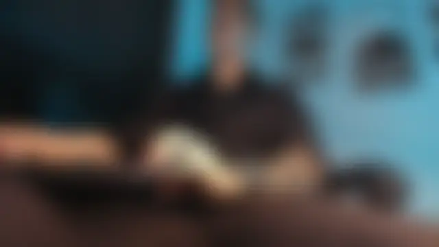 הופעת וובקאם של ALPHA_DOMINUS_