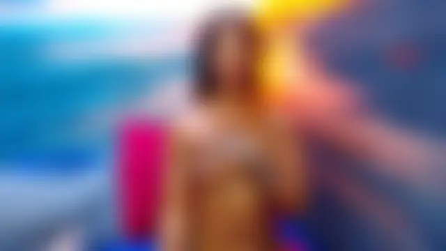 SweetSinAura élő XXX-chatje