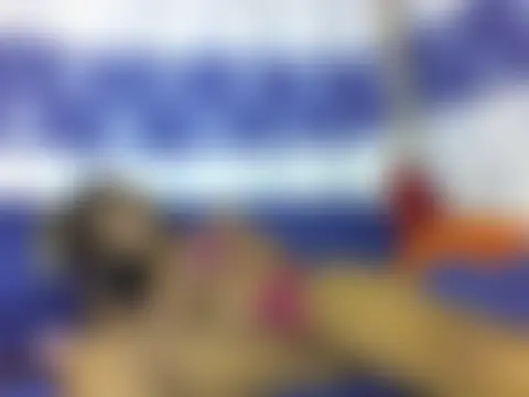 Pokój czatu na żywo – juicy_naughty