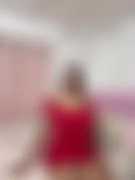 LucyMartelli чат на живо
