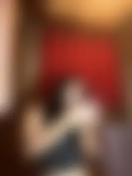 הופעת וובקאם של slutty_aki