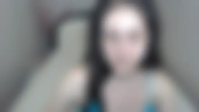 غرفة دردشة Holliy_Cooper المباشرة