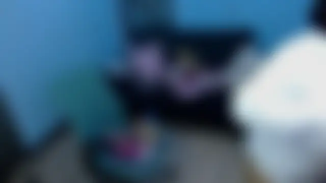 ohmysqueak élő XXX-chatje
