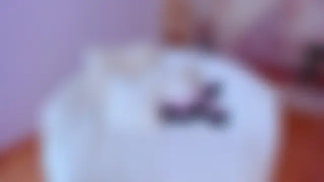 XXX chat uživo modela Awww_Ella