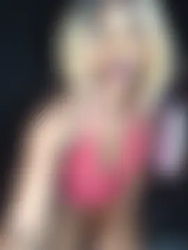 XXX chat uživo modela Ebonnygirl66