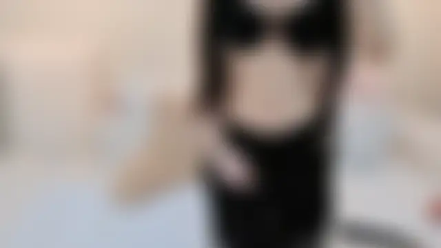 Uizzq3u-'s Live XXX Chat
