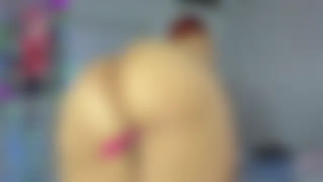 emi_henaon Live XXX chat