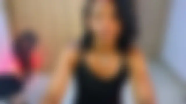 Chat +18 de kristinereyes_ ao vivo