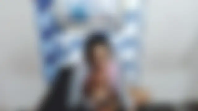 Luscious_Lexy élő chatszobája