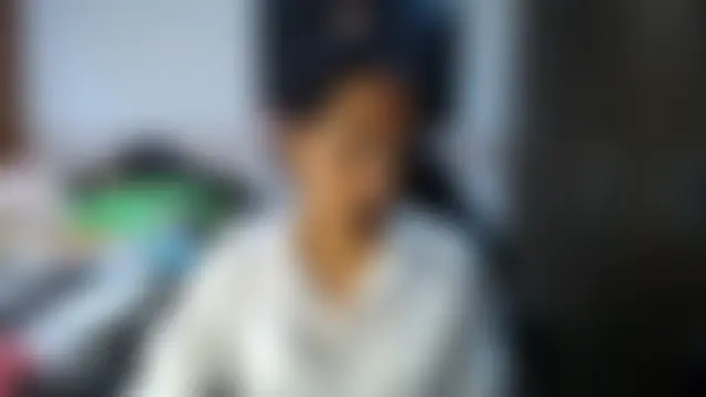 sharoon_cheerry's Live Chat Room