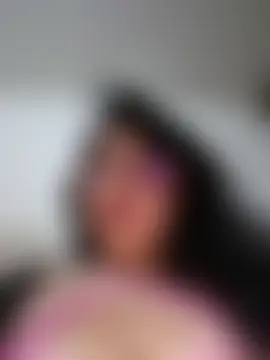 Juliet_elary Adlı Modelin Canlı XXX Sohbeti