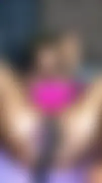 Pokój czatu na żywo – Cristy_Lin