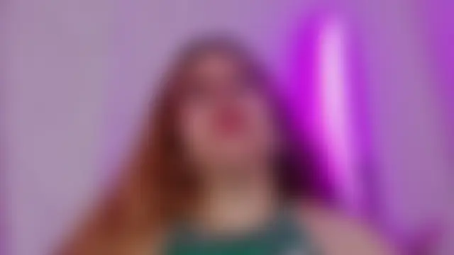 IrinnaShidou_ Adlı Modelin Canlı Sohbet Odası