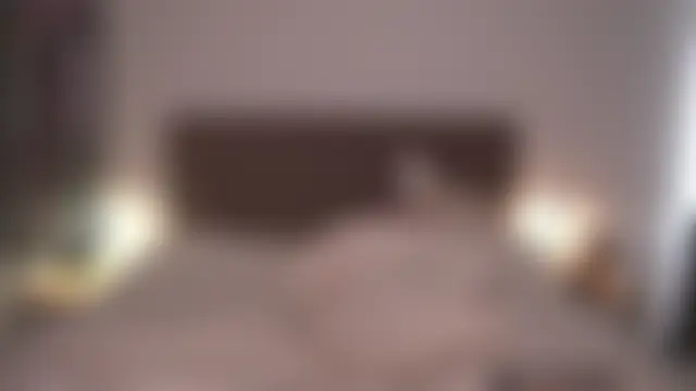 arielbell_'s Live Chat Room