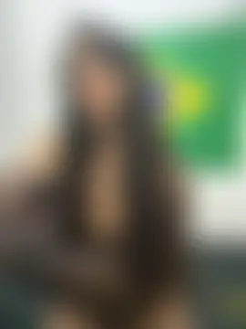sweetwanda Adlı Modelin Canlı XXX Sohbeti