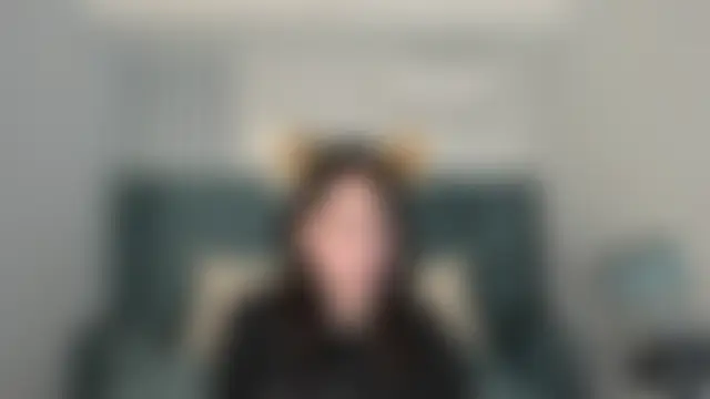 AriettiHamoe's Live XXX Chat