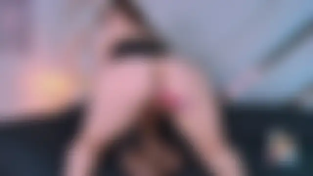 Noa_butterfly_ Adlı Modelin Canlı Sohbet Odası