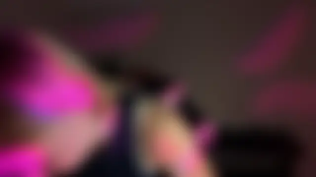 blondegirl2026's Live Webcam Chat