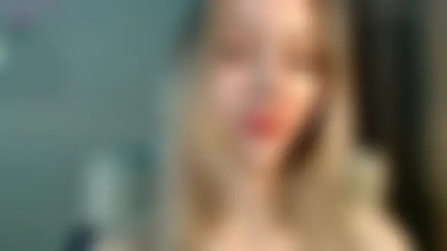 XXX chat uživo modela Des_ch
