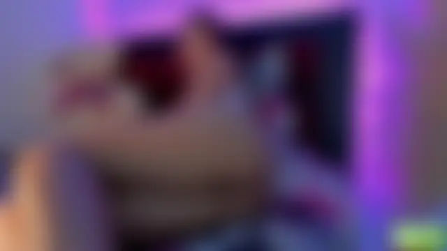 Živý XXX chat CRISTAL_T2