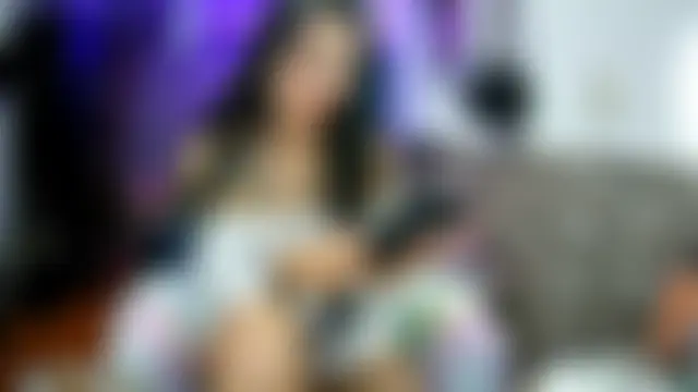 AngelaQueen_ Adlı Modelin Canlı XXX Sohbeti