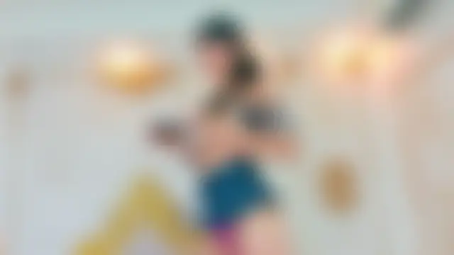 AnitaHeart Adlı Modelin Canlı XXX Sohbeti