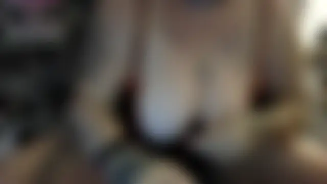 LusciousLolaxx's Webcam Show