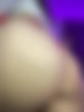 Chat soba uživo modela sofi_23x