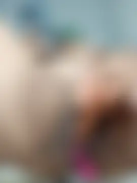 Lucky-hot-girls' Live XXX Chat