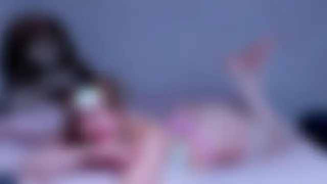 violetpiercee Chat XXX live
