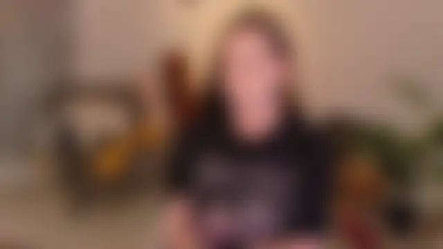Mira_Falls 现场XXX聊天