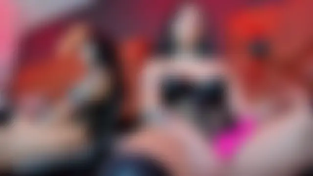 ScarletWais' Live XXX Chat