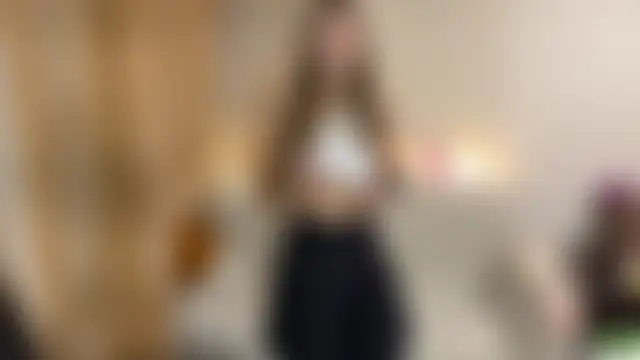 urcutiebunnyy Show in webcam