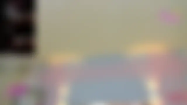 fiory_tay élő chatszobája