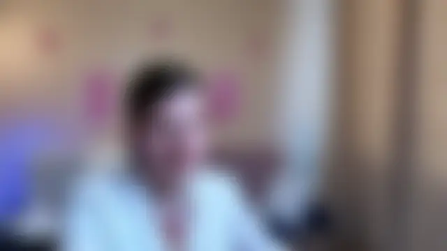 Mirabelle_Velvet – Naživo chatovacia miestnosť