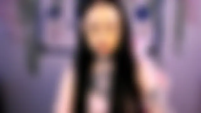 sweetie_mollyy Adlı Modelin Canlı XXX Sohbeti