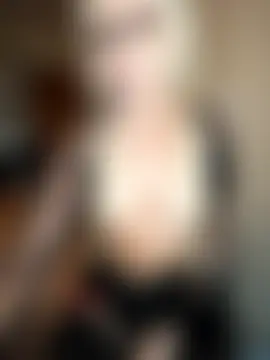 Mila_Lovi Pertunjukan Webcam