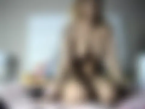 SexyPettiteDonna's Live Chat Room