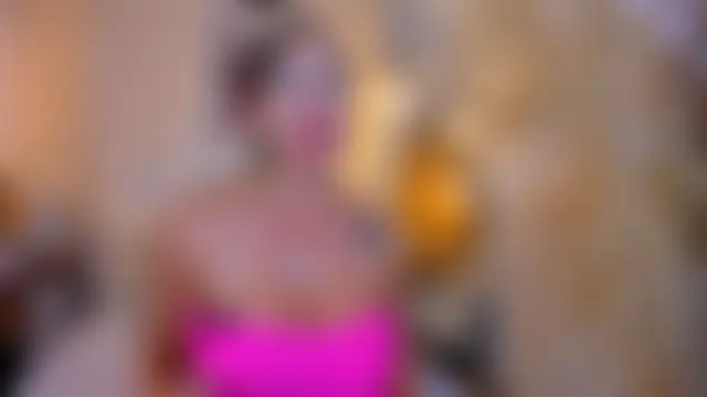 Chat +18 de Natasha_hartaman ao vivo