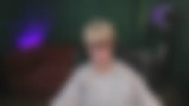 Senpai_Sins élő chatszobája