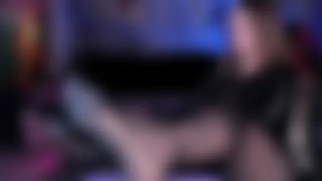 Devi_Evi Adlı Modelin Canlı XXX Sohbeti