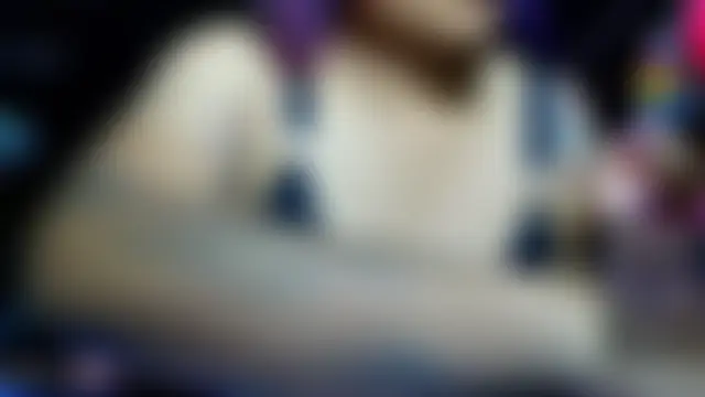 Cata_Blue__ লাইভ XXX চ্যাট