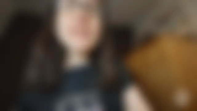 הופעת וובקאם של RachelSav