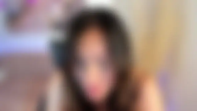 ParisAngelX Adlı Modelin Canlı XXX Sohbeti