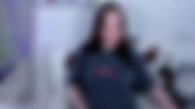 Chat +18 de Elisabeth_Binder ao vivo